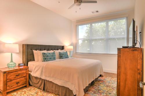 55 South Market Condo 204 in Asheville, USA