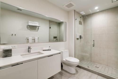 One Bedroom Suite Queen with Water View room in Costa Hollywood Beach Resort - An All-Suite Hotel