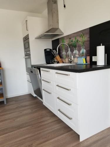 設施, Ferienwohnung Wiehl Sonnenterrasse in 威爾