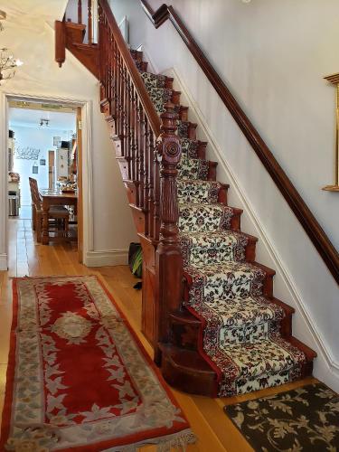 Weavers House B and B
