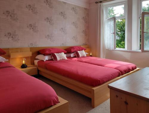 Weavers House B and B