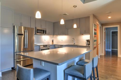 45 Asheland Avenue Unit 306 in Asheville, USA