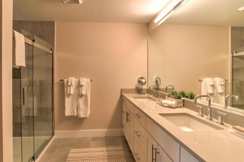 45 Asheland Avenue Unit 501 in Asheville, USA
