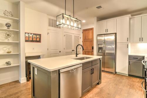 55 South Market Condo 108 in Asheville, USA