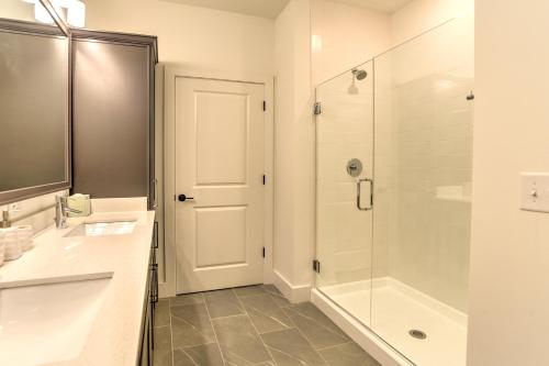 55 South Market Condo 108 in Asheville, USA