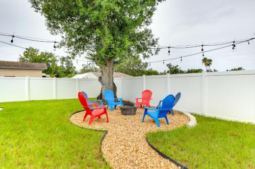 Vibrant Palmetto Vacation Home with Patio and Fire Pit