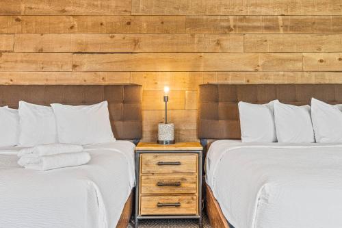 Basecamp Lodge Canmore - image 4