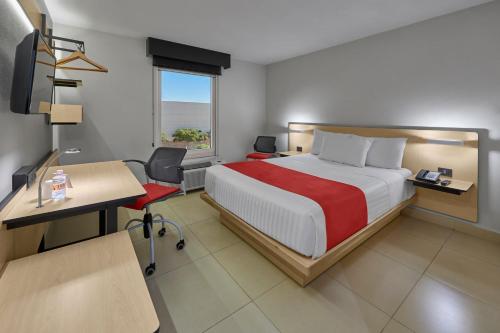 . City Express by Marriott Los Mochis