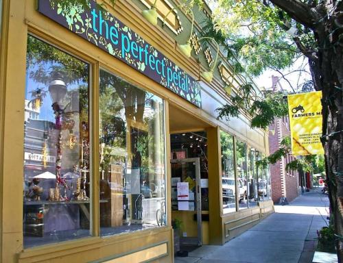 Charming & Stylish 2 bedroom West Highland, Denver in Denver, USA