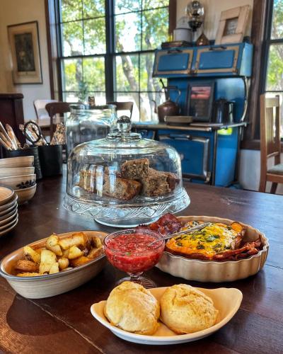 Inn at Sunset Mill Ranch in Wimberley, USA