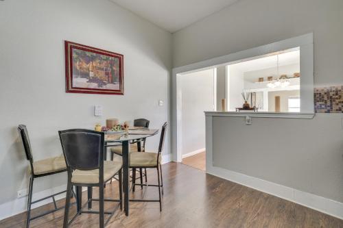 Charming San Antonio Home 5 Mi to Downtown! in San Antonio, USA