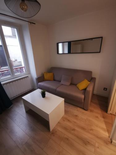 Appartement au coeur de la ville de Taverny in Таверни