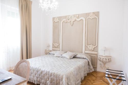 Althea, Viareggio