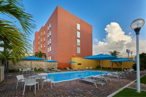 City Express Junior by Marriott Cancun - image 3