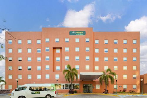 City Express Junior by Marriott Villahermosa