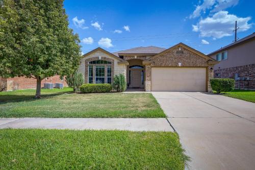 Family-Friendly Killeen Home with Covered Patio!