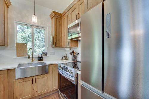 Unwind in Cle Elum Hot Tub and Cozy Fireplace!, Cle Elum (foto 8)