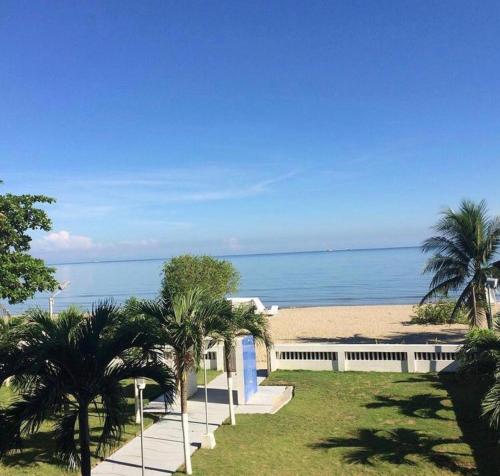 APARTAMENTO FRENTE A LA PLAYA EN COVEÑAS