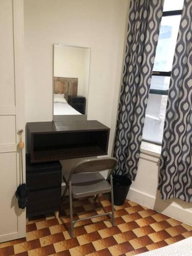 1C CLOSe in New York, USA