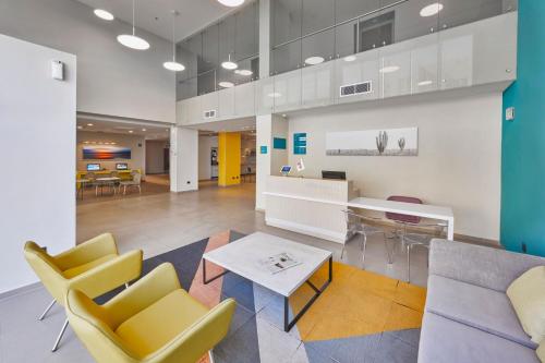City Express Suites by Marriott Silao Aeropuerto photo 4