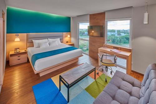 City Express Suites by Marriott Silao Aeropuerto in Silao, Mexico