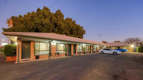 ทัศนียภาพภายนอกโรงแรม, Darling River Motel in บอร์ค