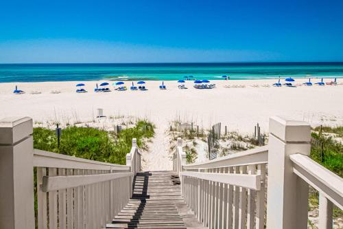Carillon Beach Resort Inn by Wyndham Vacation Rentals – Panama City Beach, FL