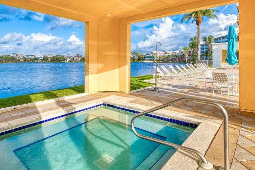 Carillon Beach Resort Inn by Wyndham Vacation Rentals – Panama City Beach, FL