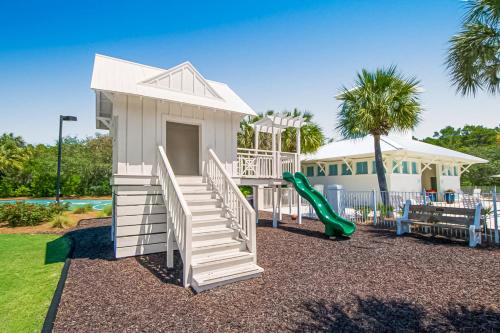 Carillon Beach Resort Inn by Wyndham Vacation Rentals – Panama City Beach, FL