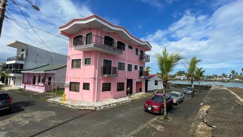 . Flamingo Oceanview Apartments