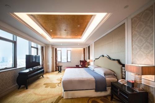 Sheraton Shantou Hotel