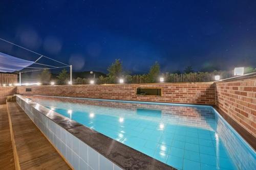 The Bay Hotel and Pool Villa — Photo 2