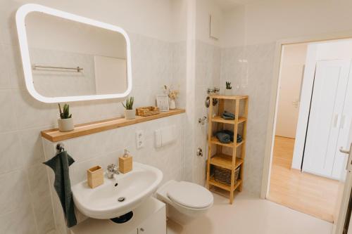 TRABER APARTMENTS 1 SZ Zentral Ruhig Balkon, Leipzig (Foto 9)