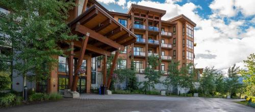 Sutton Place Hotel Revelstoke Mountain Resort