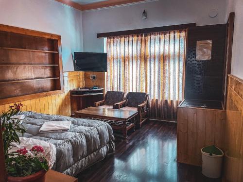Hotel shaynam - image 2