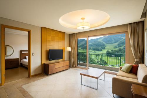 โอ๊ควัลเลย์ รีสอร์ท วัลเลย์ วิลเลจ (Oakvalley Resort Valley Village) in ชีจอง-มย็อน