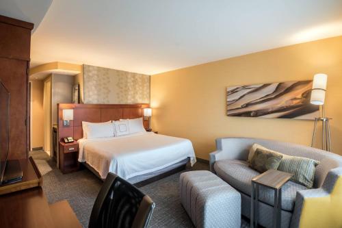 Courtyard by Marriott Waldorf