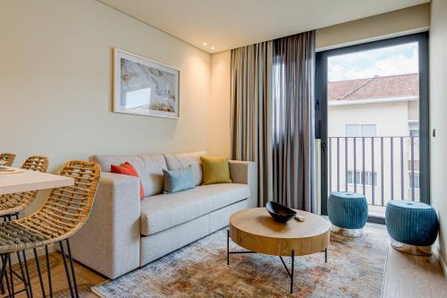 Blissful Suites Porto by gaiarooms, Porto