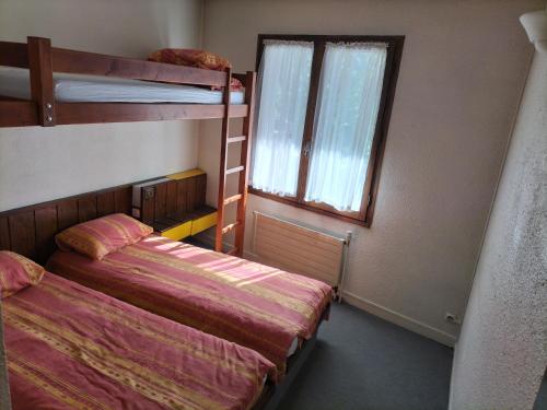 Chambre Triple avec Salle de Bains Privative 2 - Accommodation - Vallouise