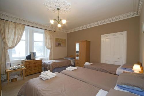 Arbour Guest House - image 6