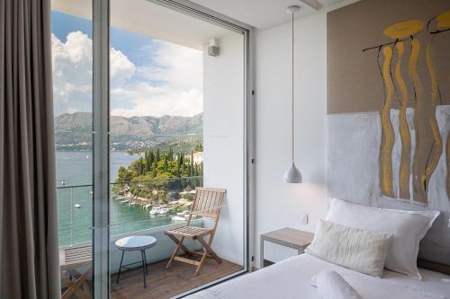 Hotel Cavtat - image 2
