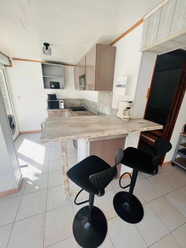 Kitchen, Escale Douceur d'Esterel in Saint-Raphael
