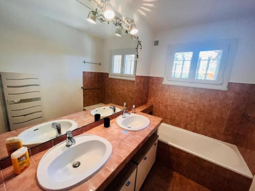 Bathroom, Escale Douceur d'Esterel in Saint-Raphael