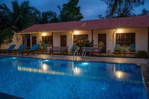 Exterior view, Dhanrains Moon Light Retreat Cottages in Palolem