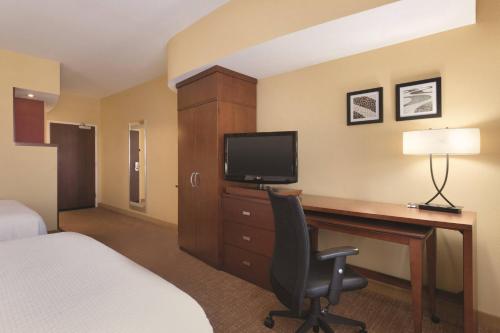 Courtyard by Marriott Salisbury