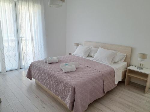  Apartment & Room Ladisic in Orasac