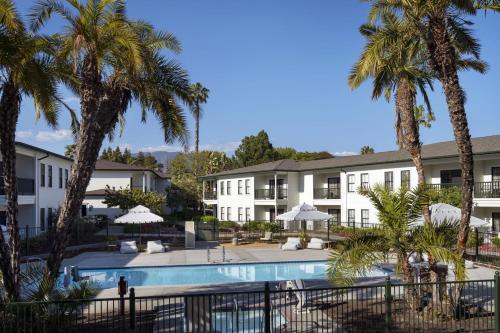 Pacifica Suites - image 13