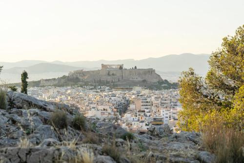 IVY Apartment in the Heart of the City