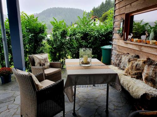 Létesítmények, Romantic and Cosy Studio with Lake View in Meerfeld Eifel Region in Meerfeld