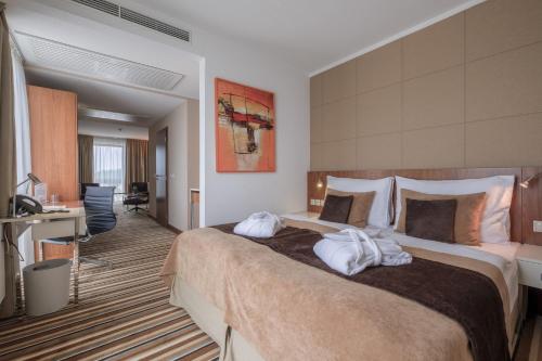 Business Hotel Astrum Laus